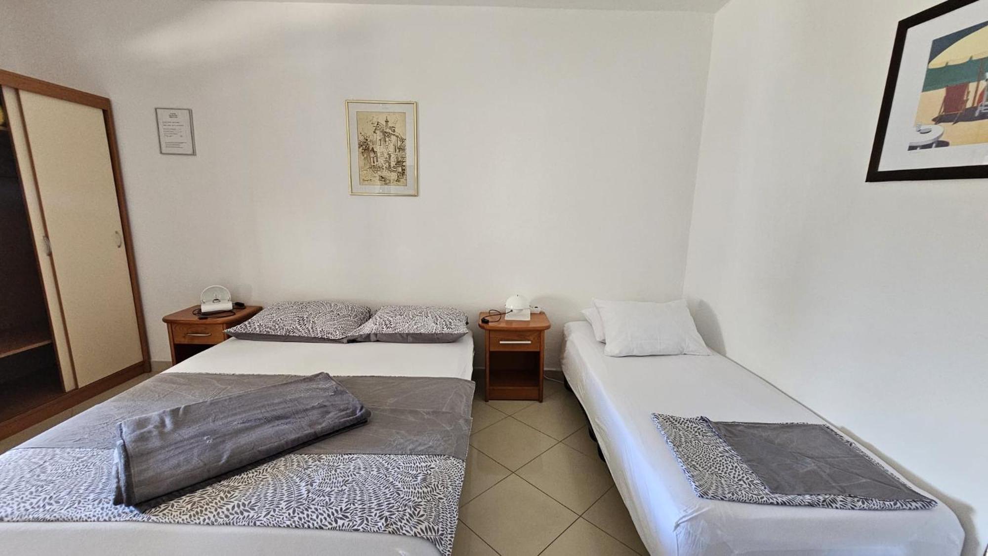 Apartment House Berry Primosten Ngoại thất bức ảnh