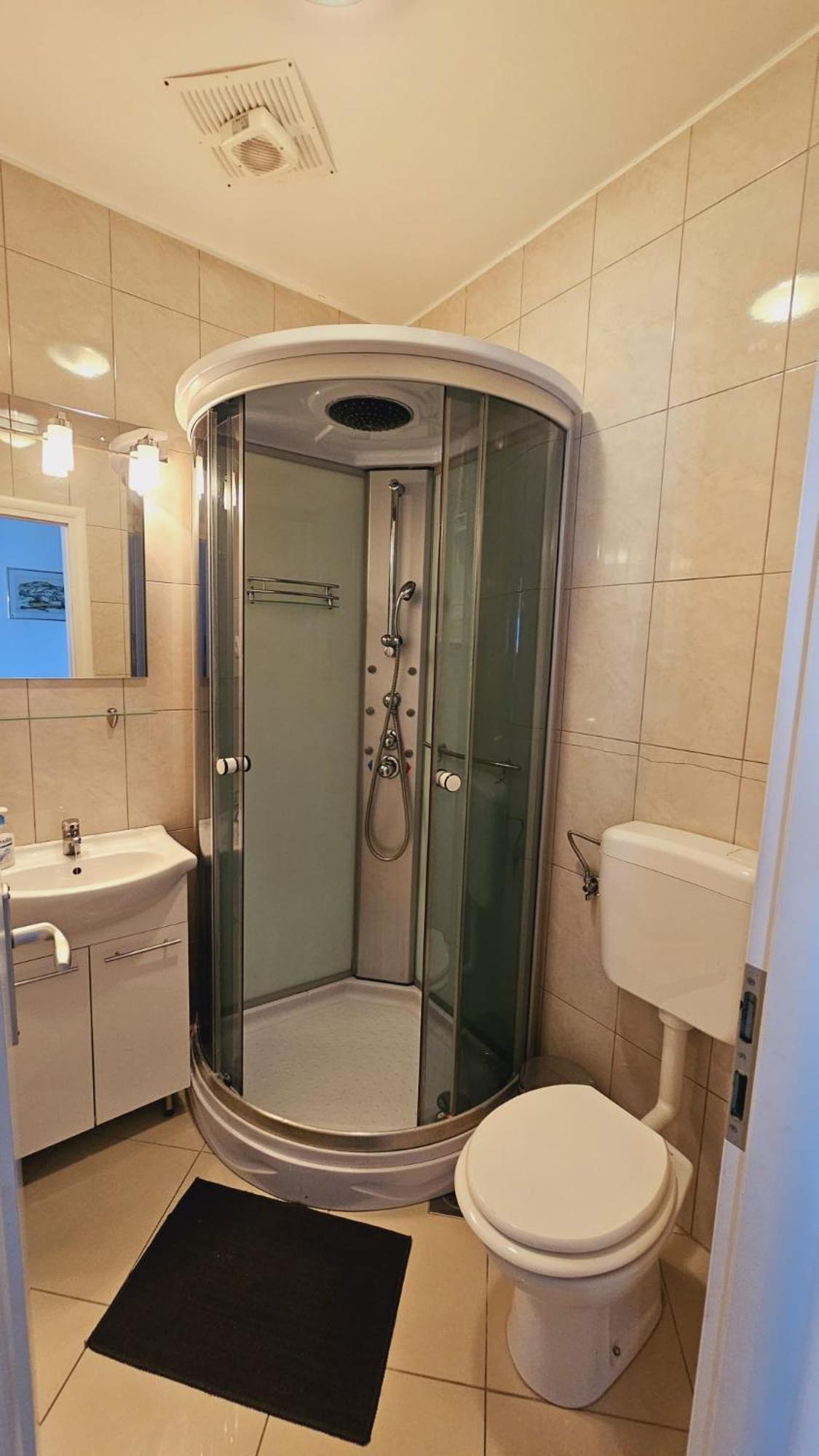 Apartment House Berry Primosten Ngoại thất bức ảnh