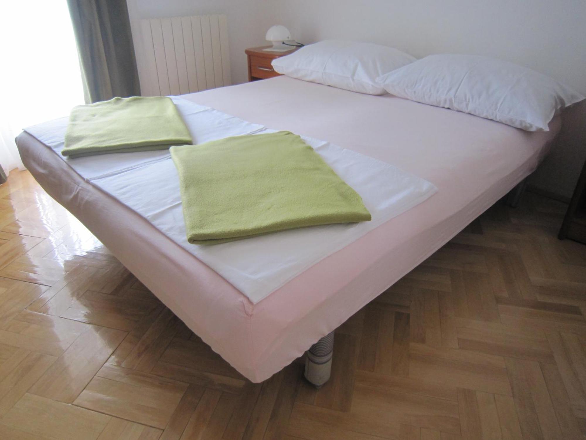 Apartment House Berry Primosten Ngoại thất bức ảnh