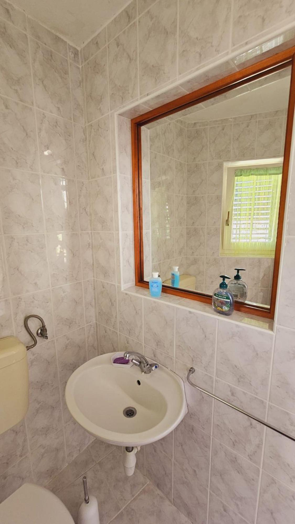 Apartment House Berry Primosten Ngoại thất bức ảnh